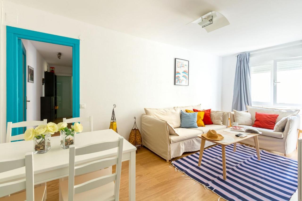 Colours Apartment And Garage Historical Center 4 Pax إشبيلية المظهر الخارجي الصورة