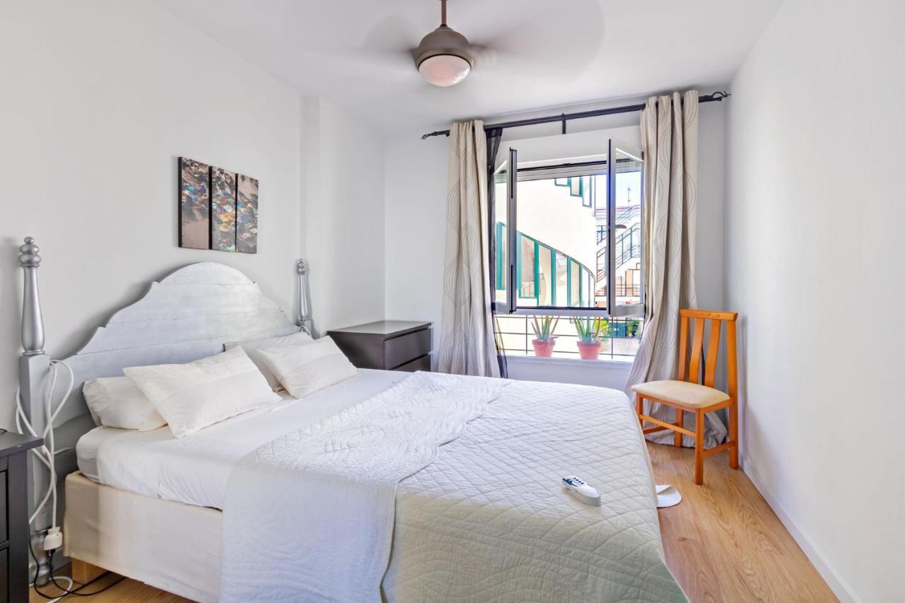 Colours Apartment And Garage Historical Center 4 Pax إشبيلية المظهر الخارجي الصورة